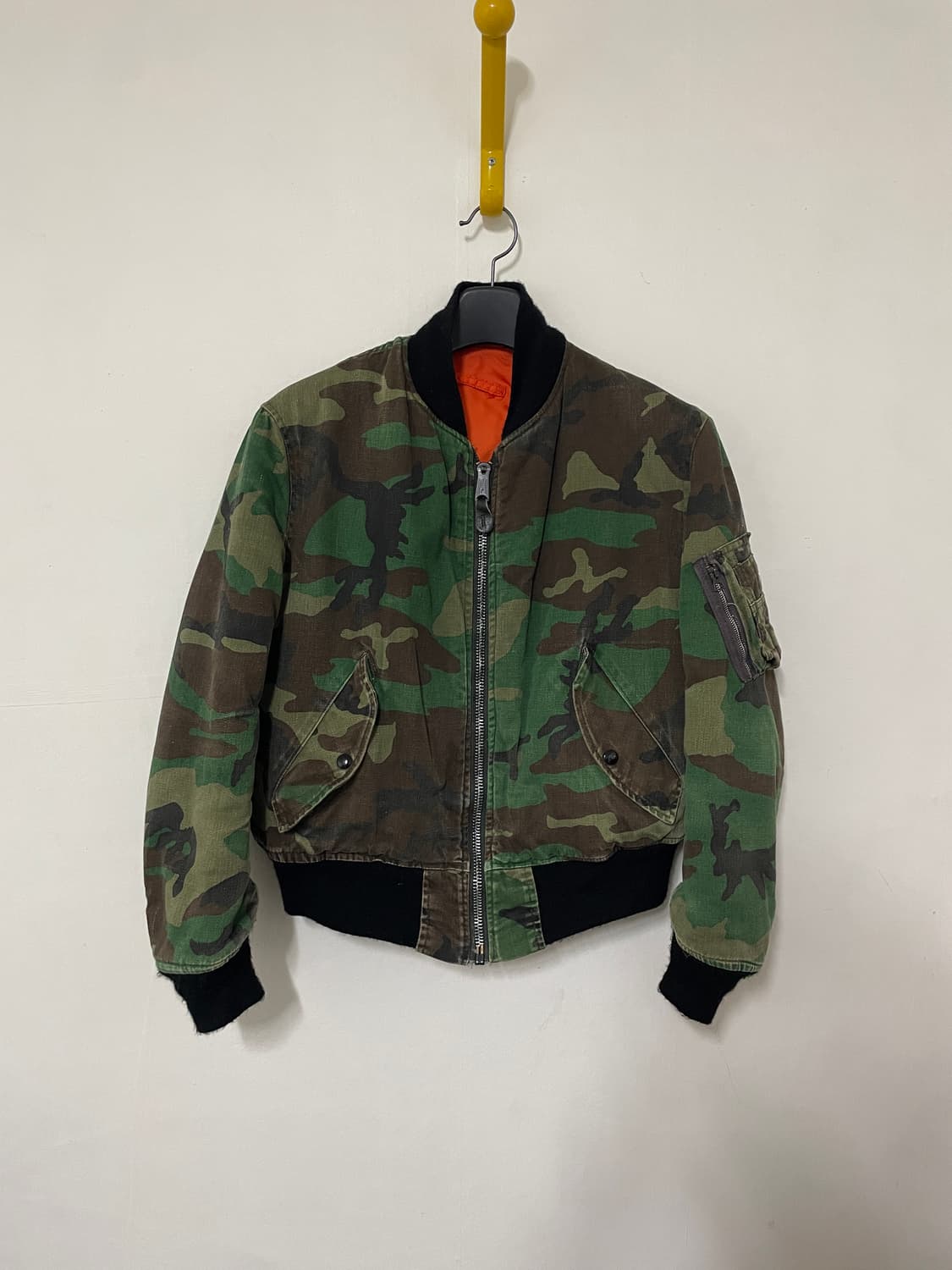 90s alpha ma-1 camo 조슈아자말 상품이미지1