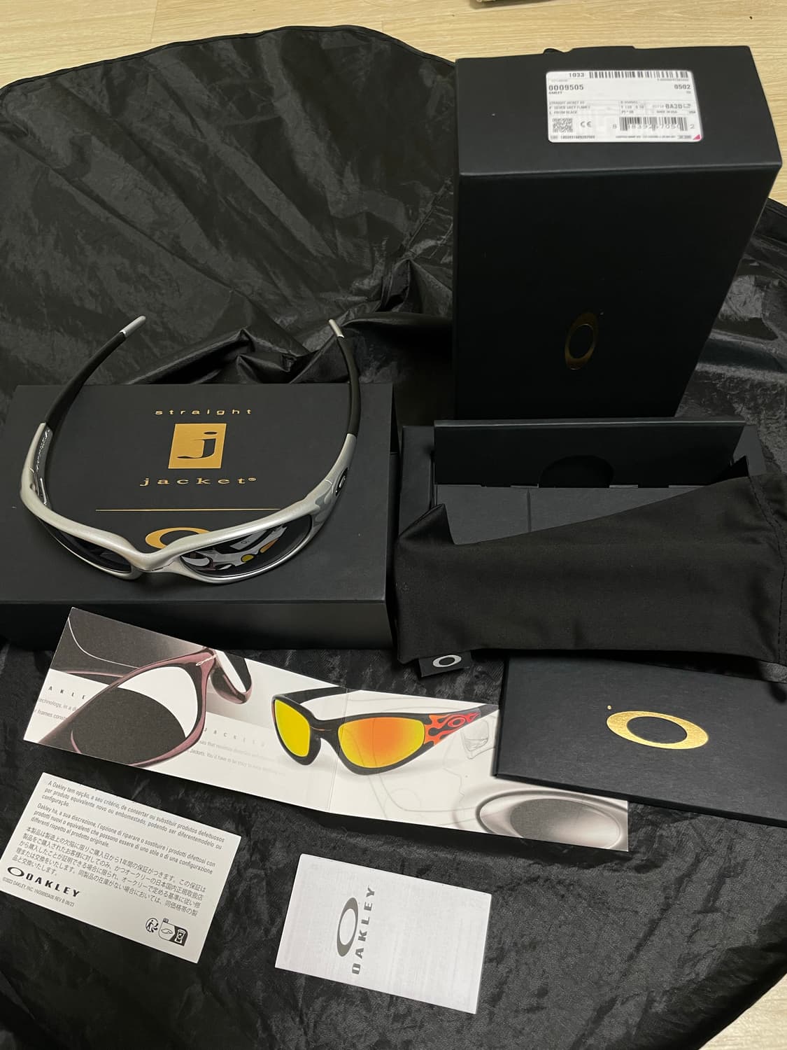 오클리 MUZM 스트레이트 자켓 99 X-실버 플레임 프리즘 블랙 상품이미지7