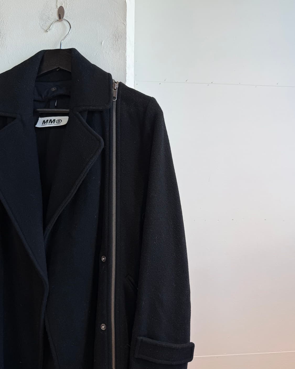 mm6 블랙 지퍼 울 자켓  상품이미지5