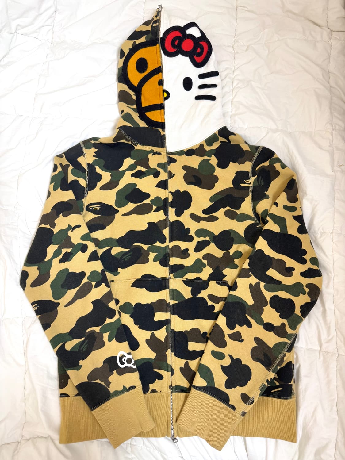 베이프 정품 키티 콜라보 후드집업 황계 상품이미지1