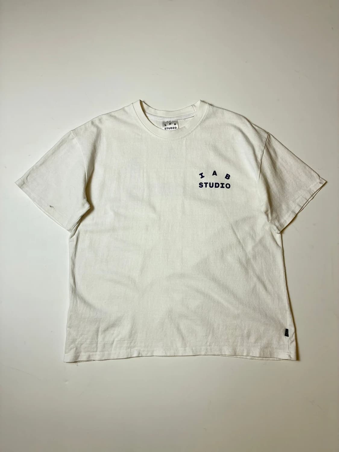 아이앱스튜디오 빅로고 오버핏 반팔 티셔츠 PN9041 상품이미지3