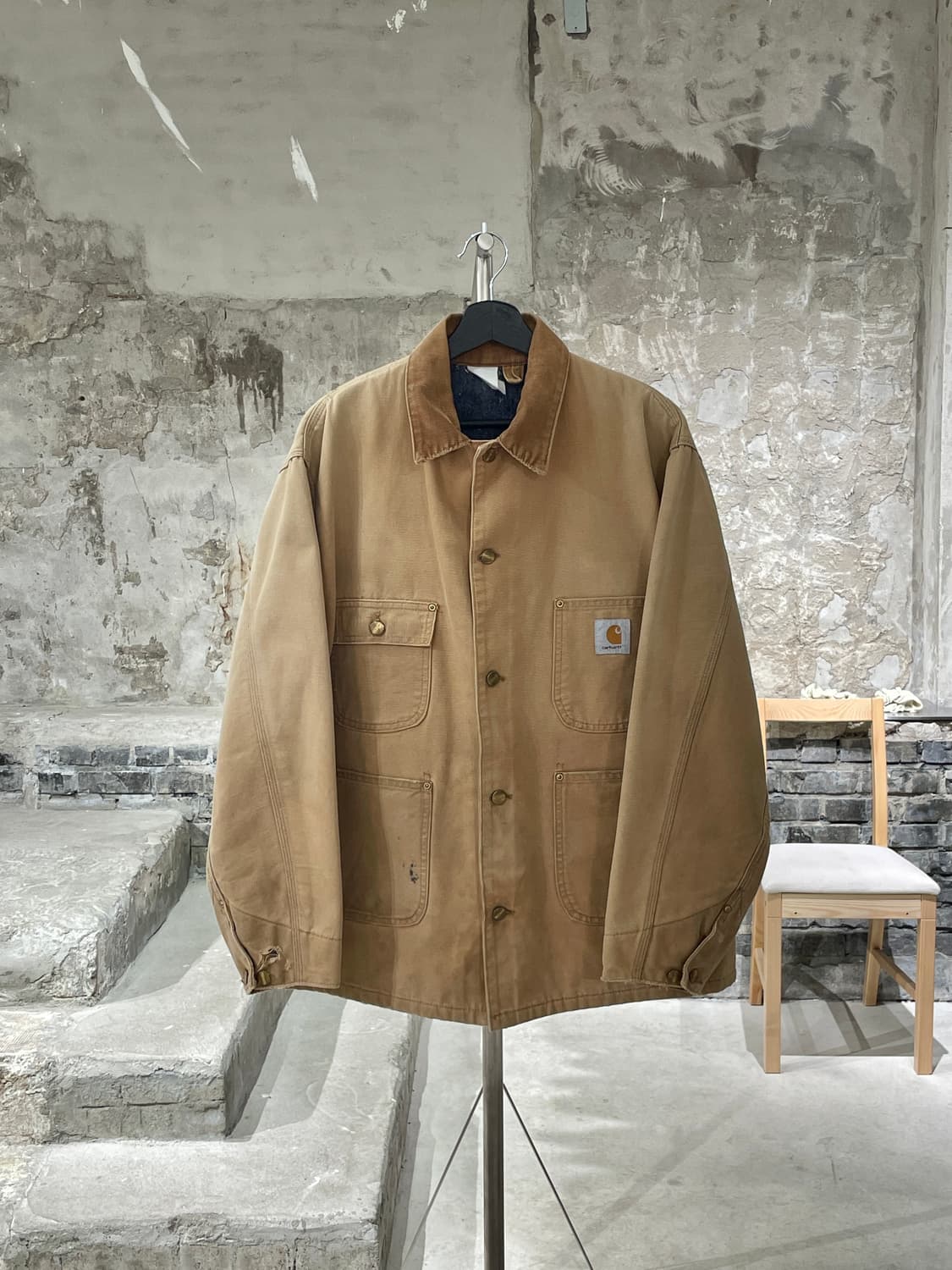 칼하트 베이지 멀티 포켓 초어 자켓 상품이미지1