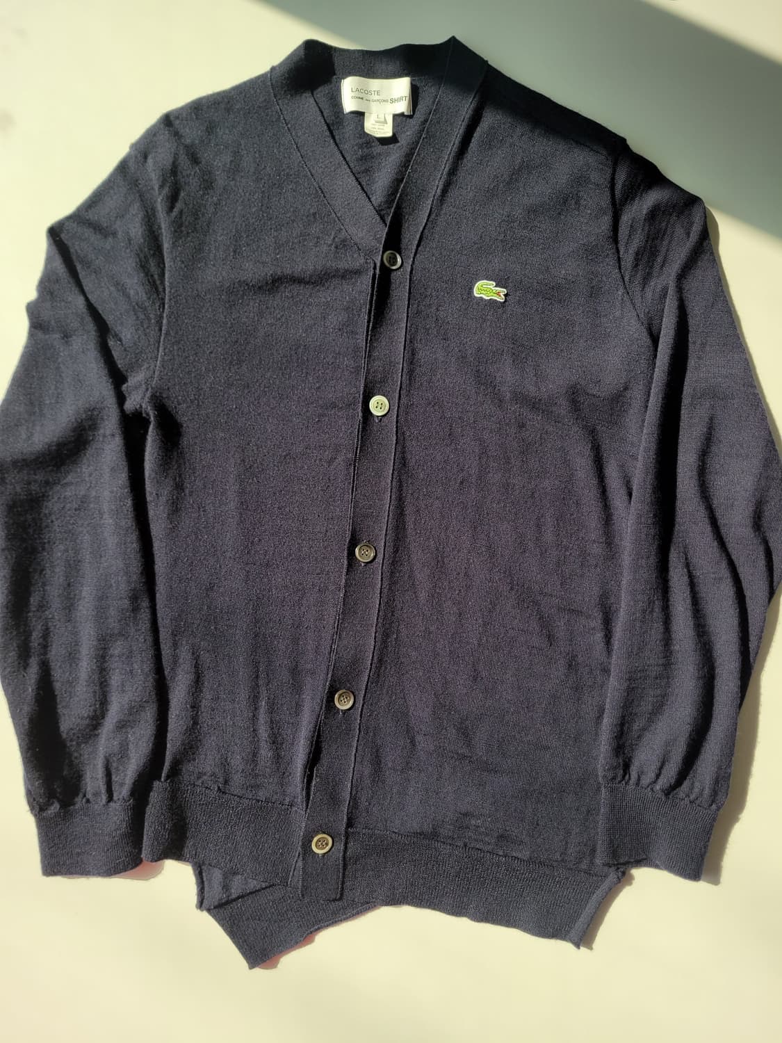 꼼데가르송 셔츠라인 라코스테 콜라보 비대칭 울 가디건 네이비 L 상품이미지4