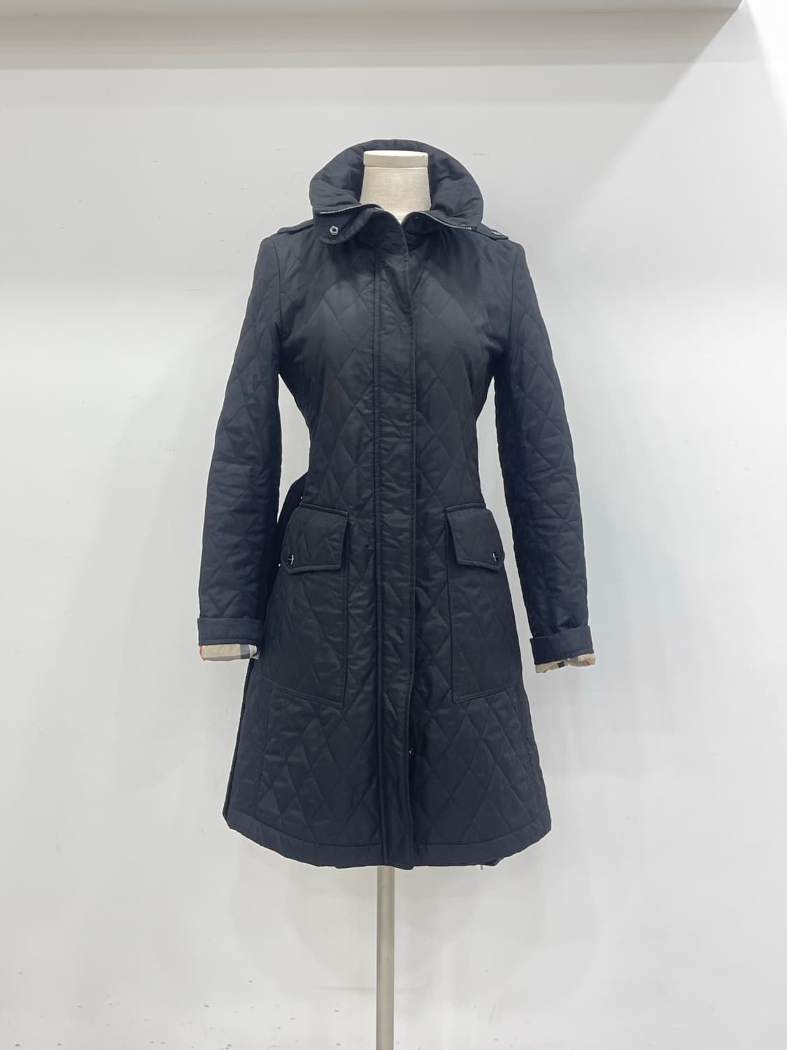버버리 퀼팅 코트  상품이미지2