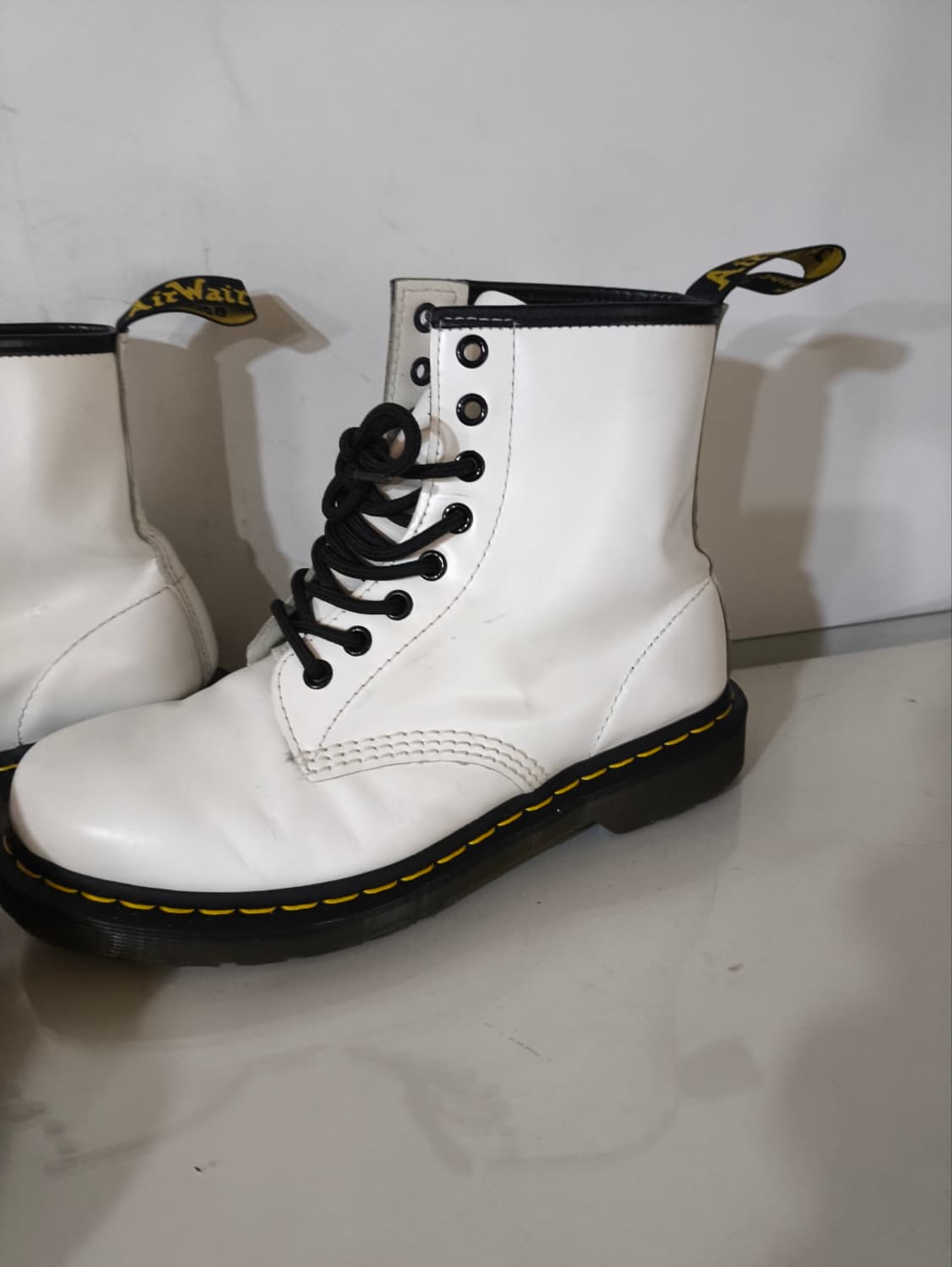 uk6 250mm 닥터마틴 11822 8홀 화이트 워커 상품이미지5
