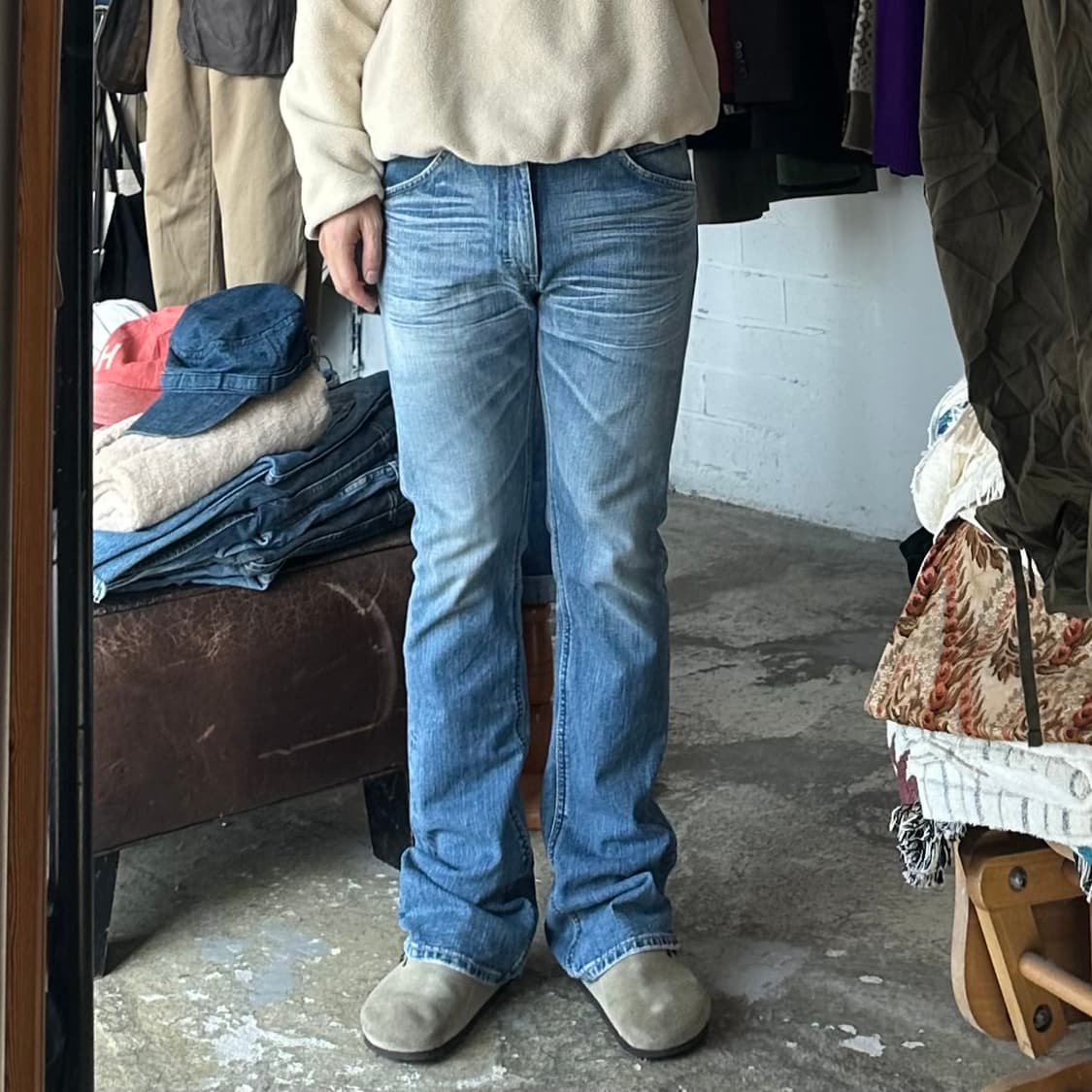 (착용컷) Lee RIDERS 부츠컷 진 (남성용 30.5) 상품이미지3