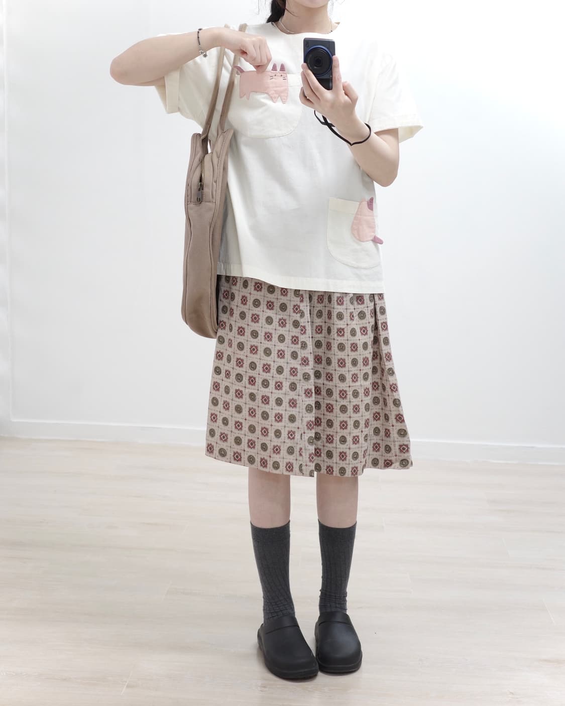 Vintage pattern middle skirt 상품이미지3