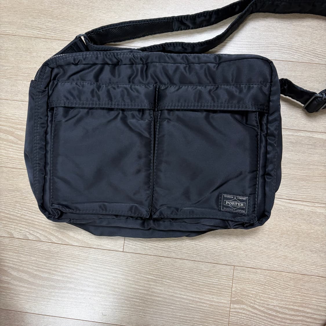 요시다포터 porter 탱커 숄더백 블랙 라지 L  (미사용에 가까움) 상품이미지1