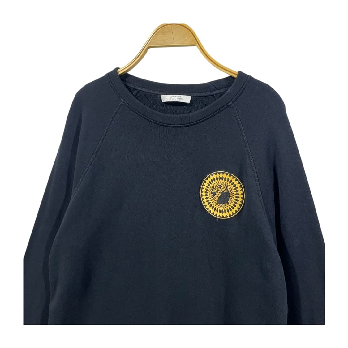 [Versace Collection] 베르사체 컬렉션 메두사 자수 맨투맨 상품이미지2