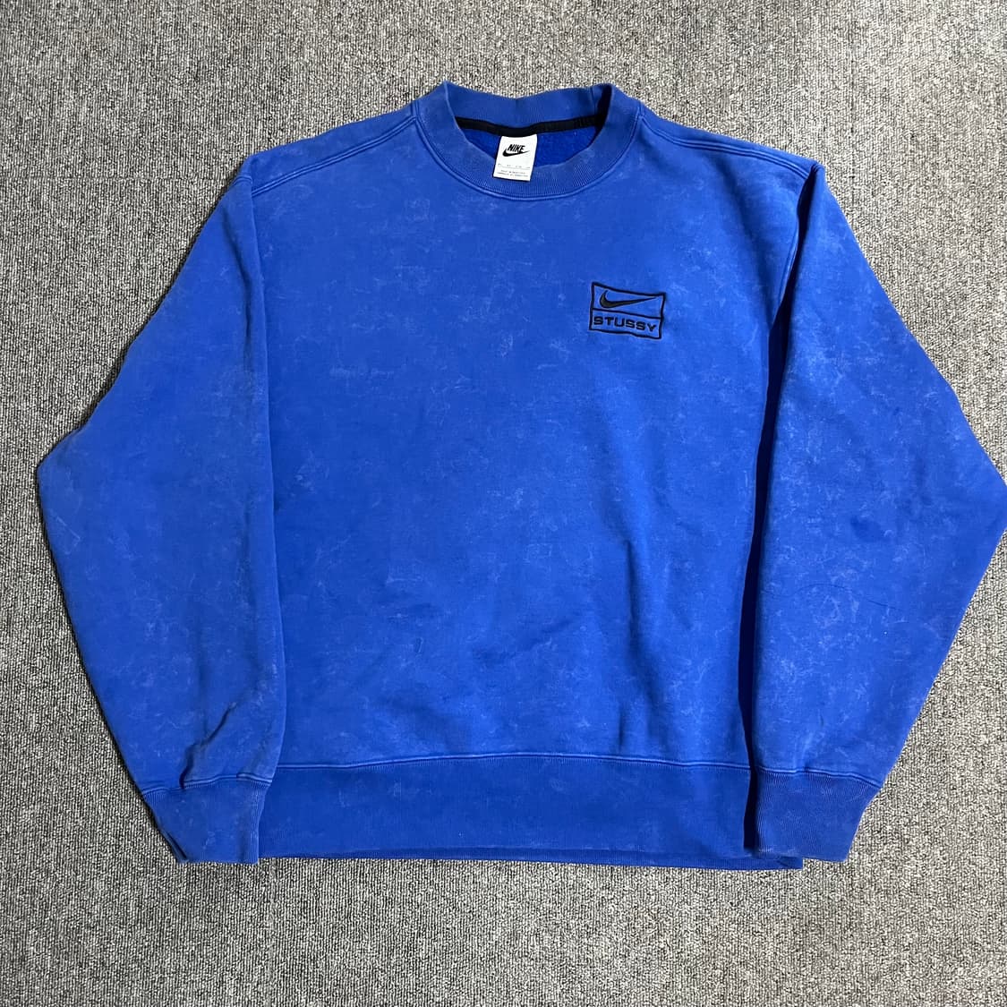 나이키 스투시 스웻셔츠 맨투맨 상품이미지1