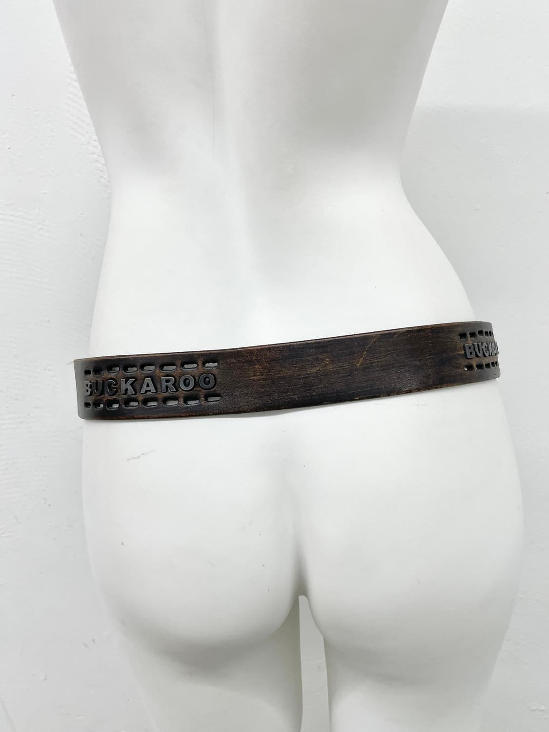 리얼레더 버커루 스터드 버클 벨트 상품이미지4