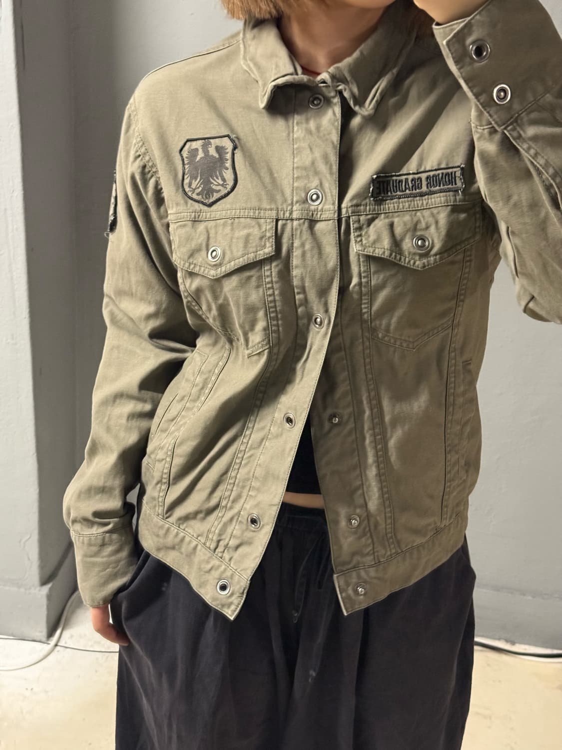 patch detail trucker jacket 상품이미지2