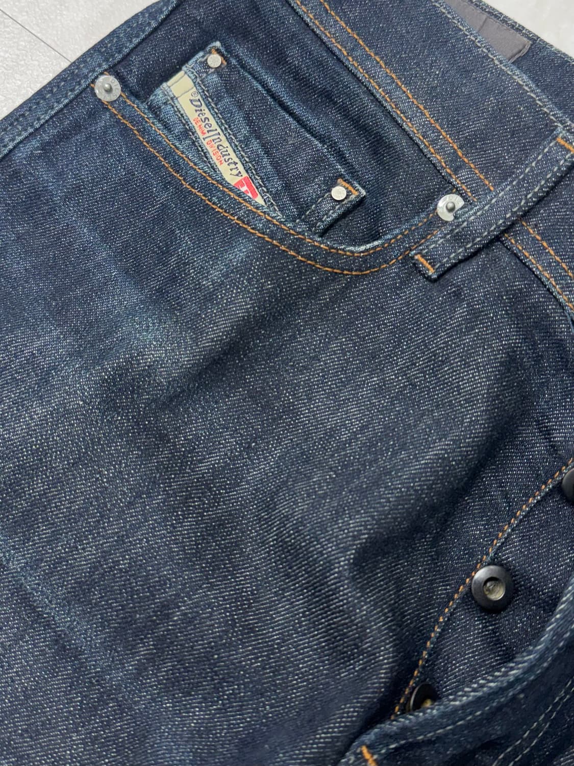 •디젤 TEPPHAR 슬림 캐롯 데님 팬츠 진청 상품이미지5