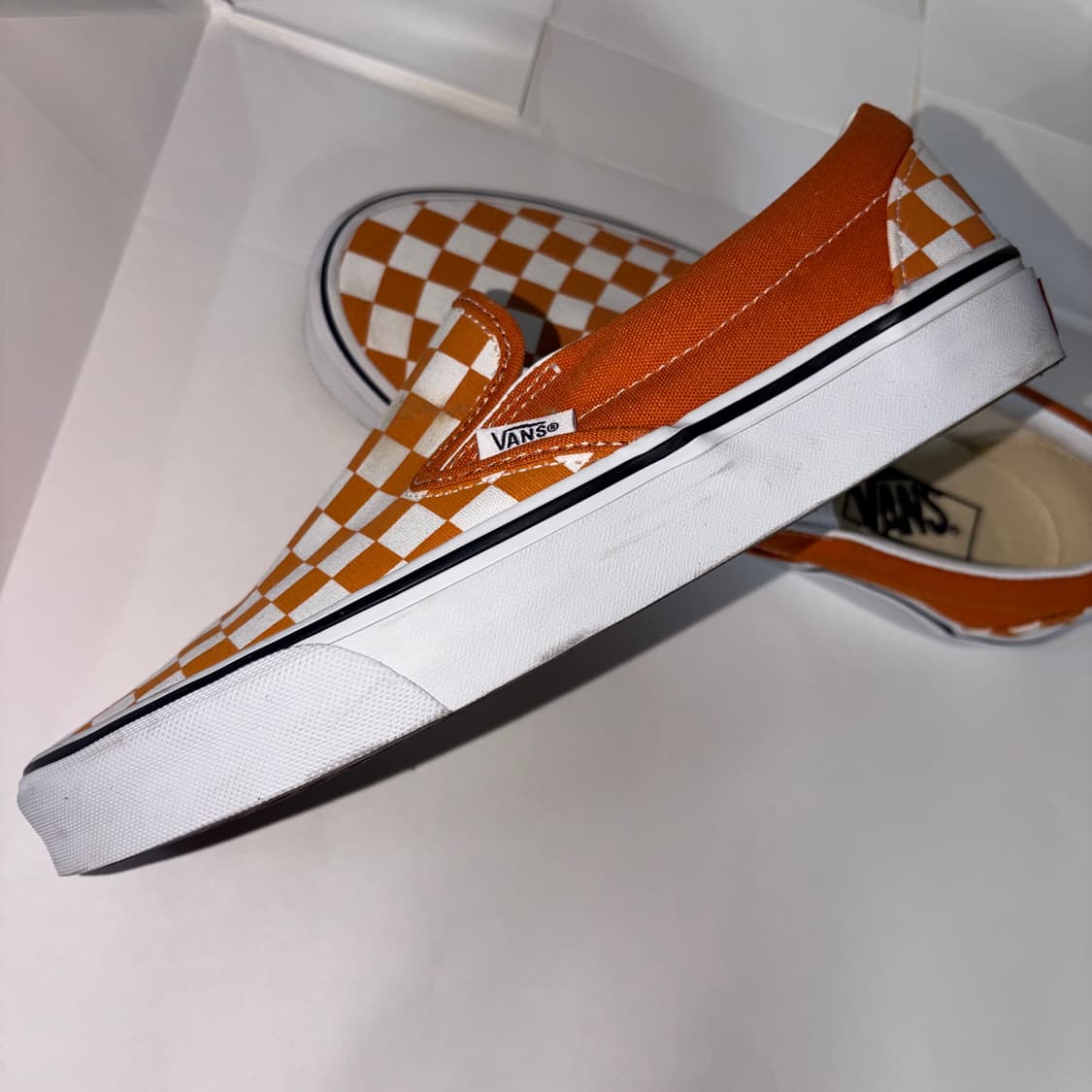 반스 오렌지 체크 250-2번 착용 상품이미지3