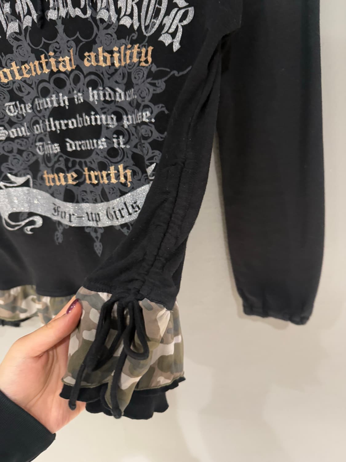 eyelet lettering detail long sleeve 상품이미지7