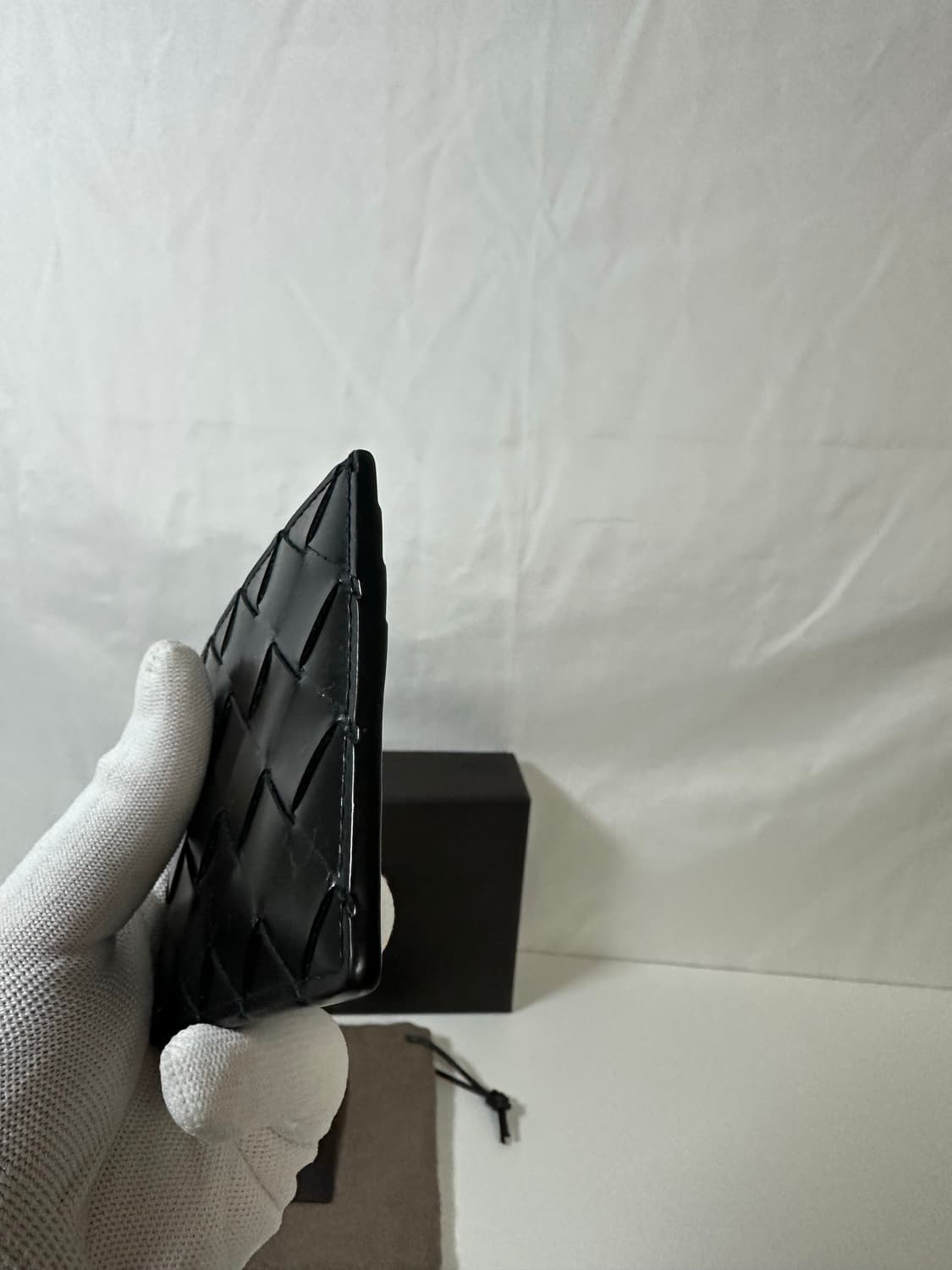 (OS) 보테가베네타 인트레아치토 카드지갑 블랙 상품이미지6