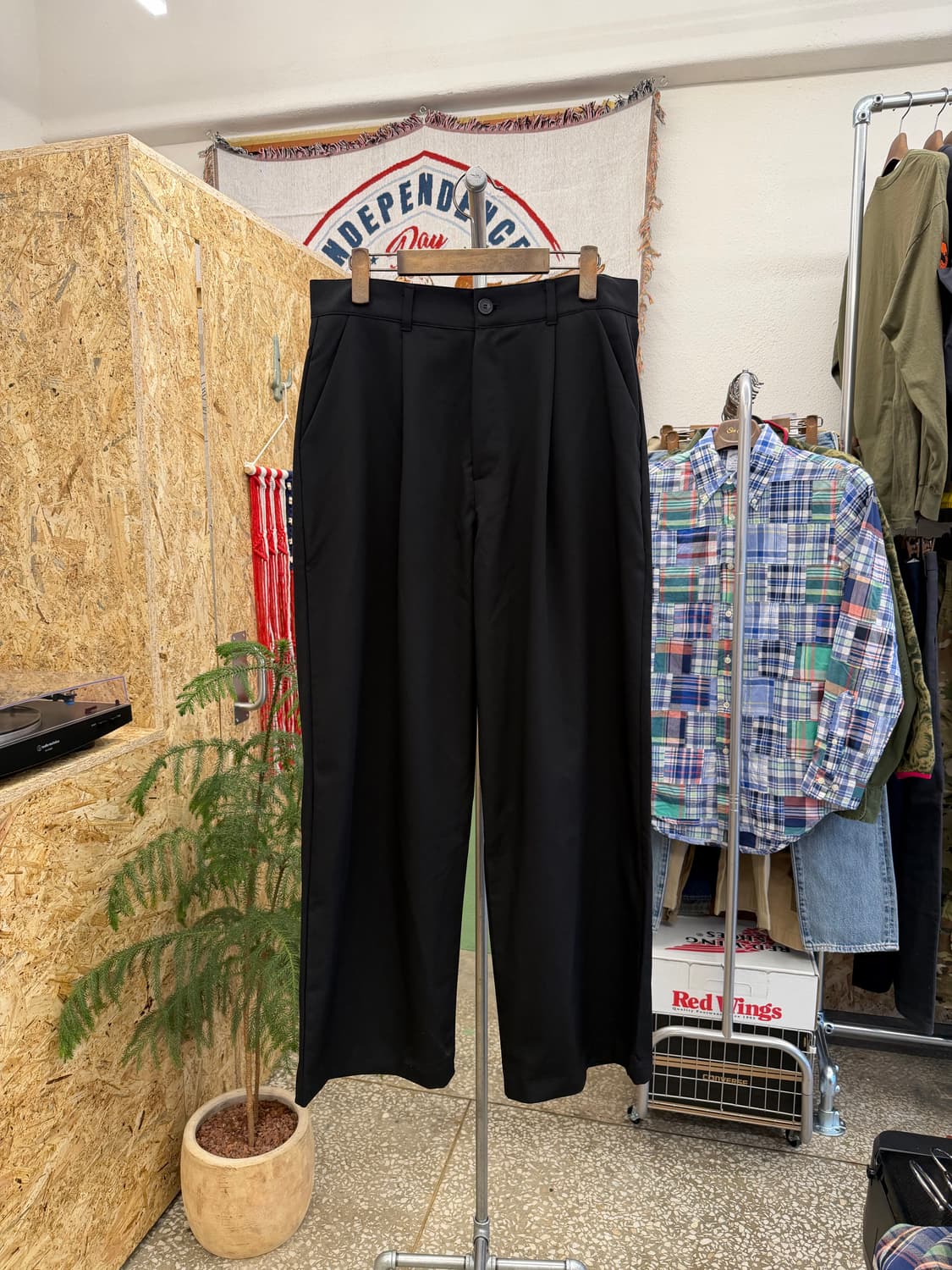 후러브스아트 원턱 와이드 시티 슬랙스 상품이미지2