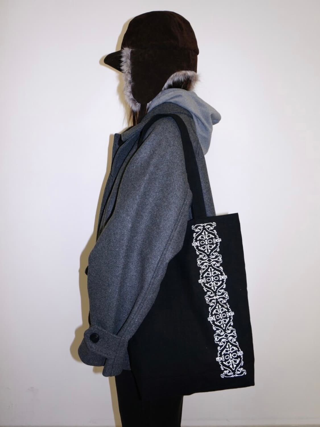 be.sen3ai piercing print shoulder bag 상품이미지1