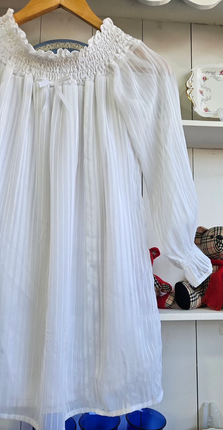 (CECIL McBEE) 화이트 쉬폰 스모크 롱블라우스 상품이미지6