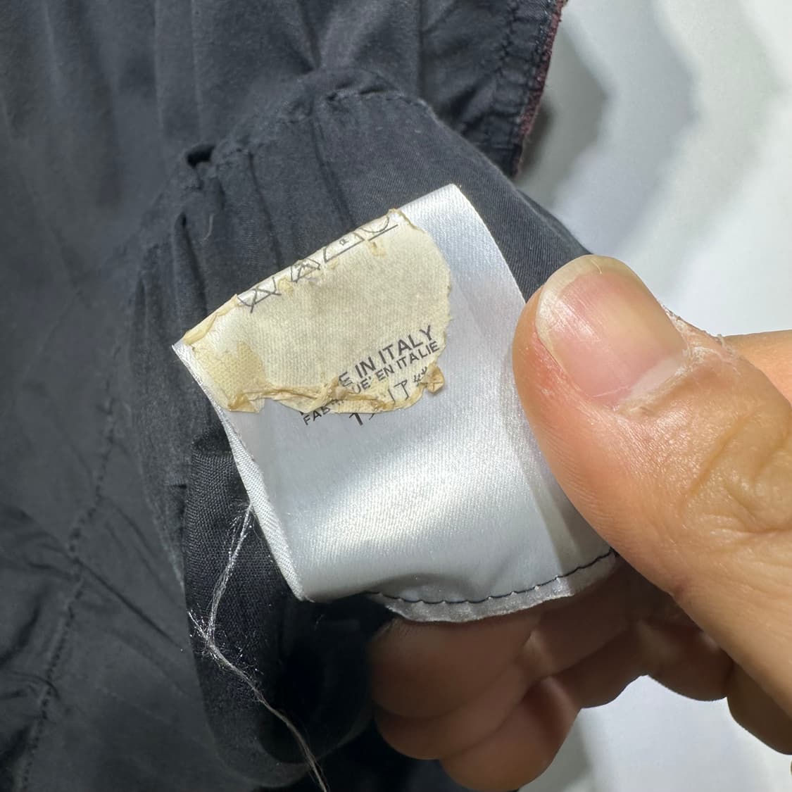 펜디 블라우스 판매합니다 상품이미지7