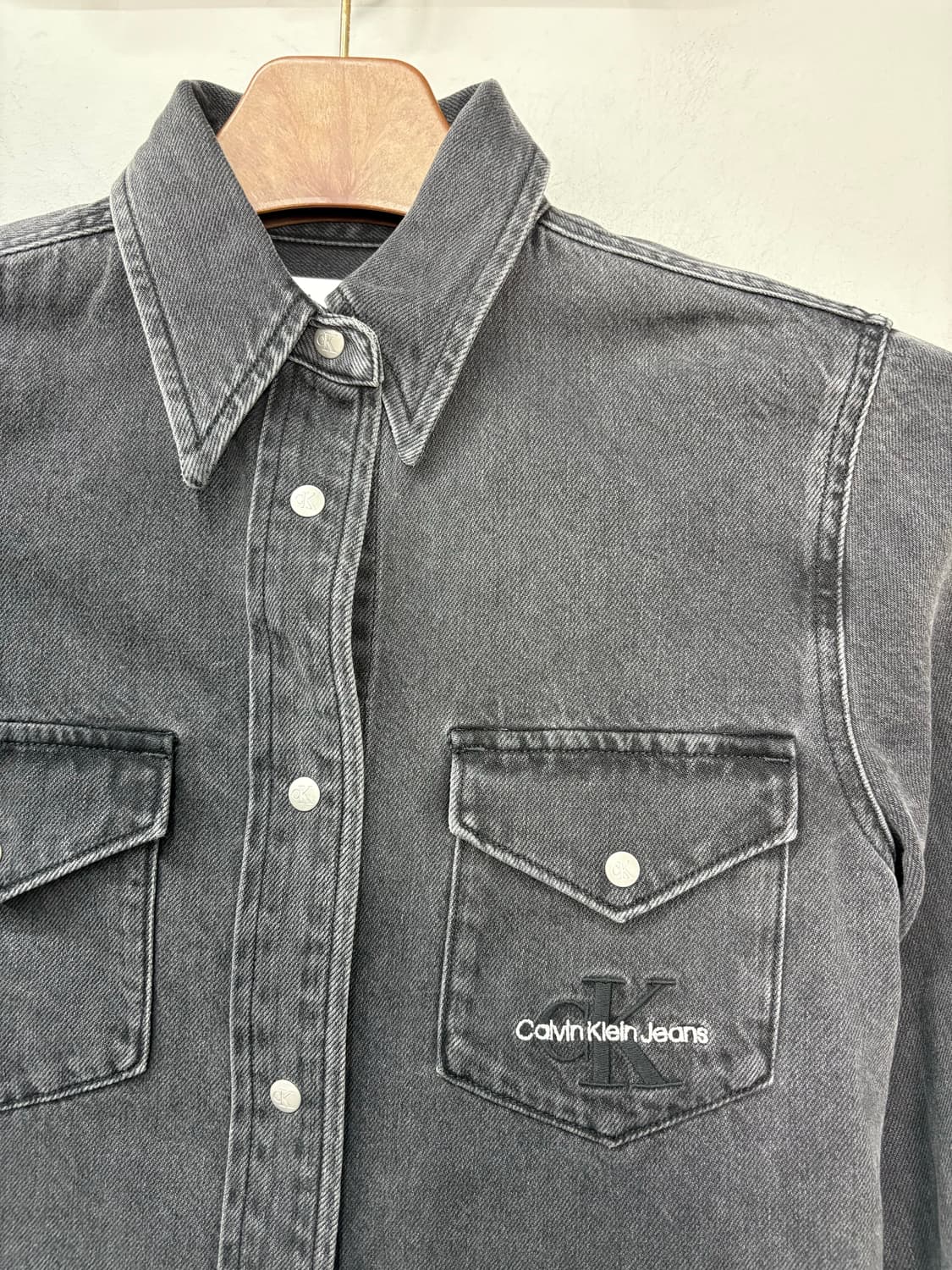 캘빈클라인 진크롭 블랙 데님 자켓 A2751 상품이미지3