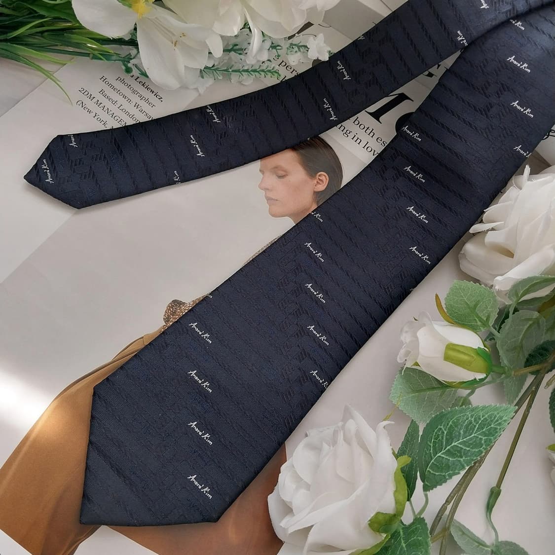 앙드레김 실크 네이비 패턴 넥타이 7.8cm A+등급 K1121
 상품이미지2