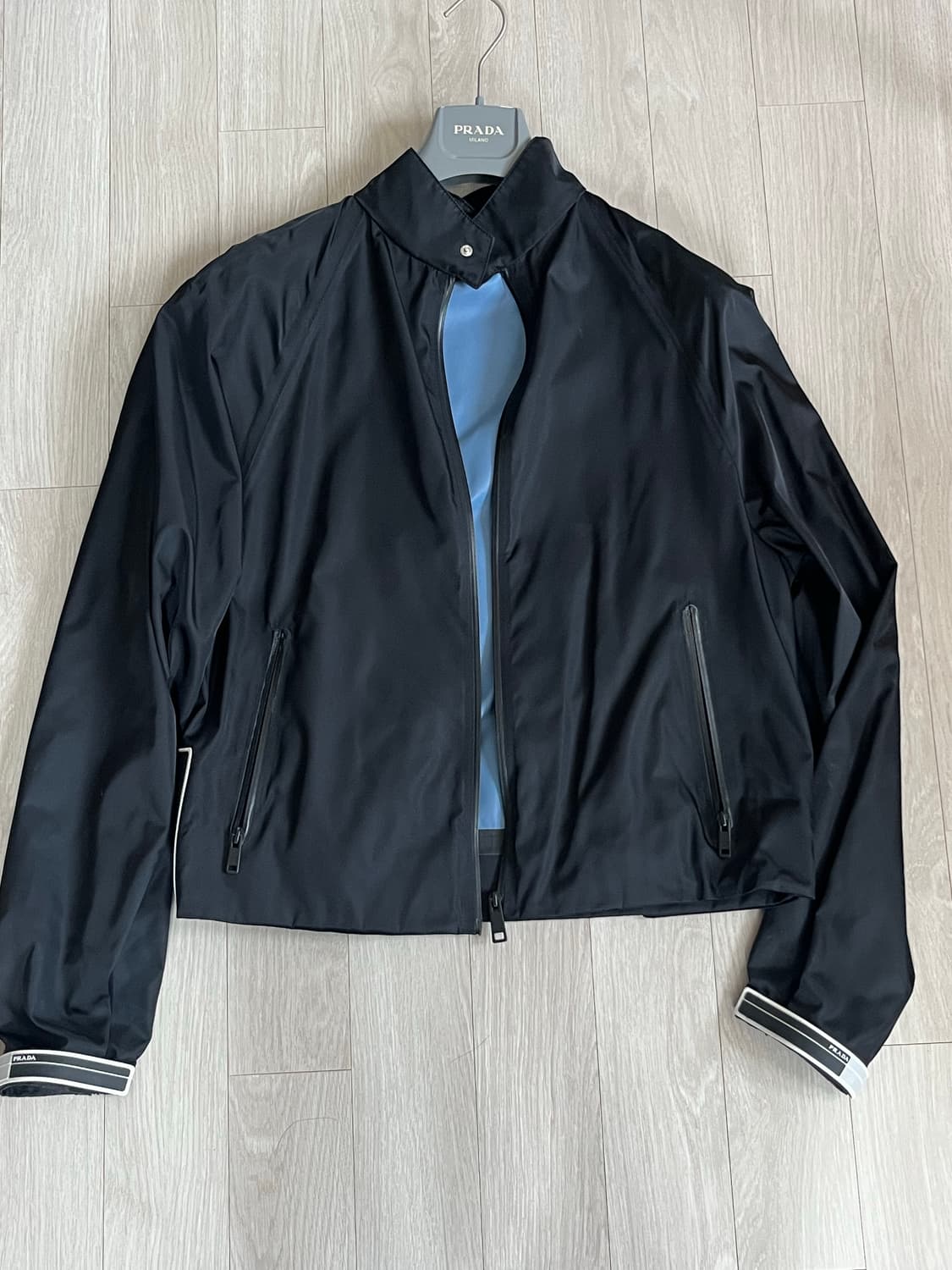 프라다 나일론 개버딘 자켓 상품이미지2