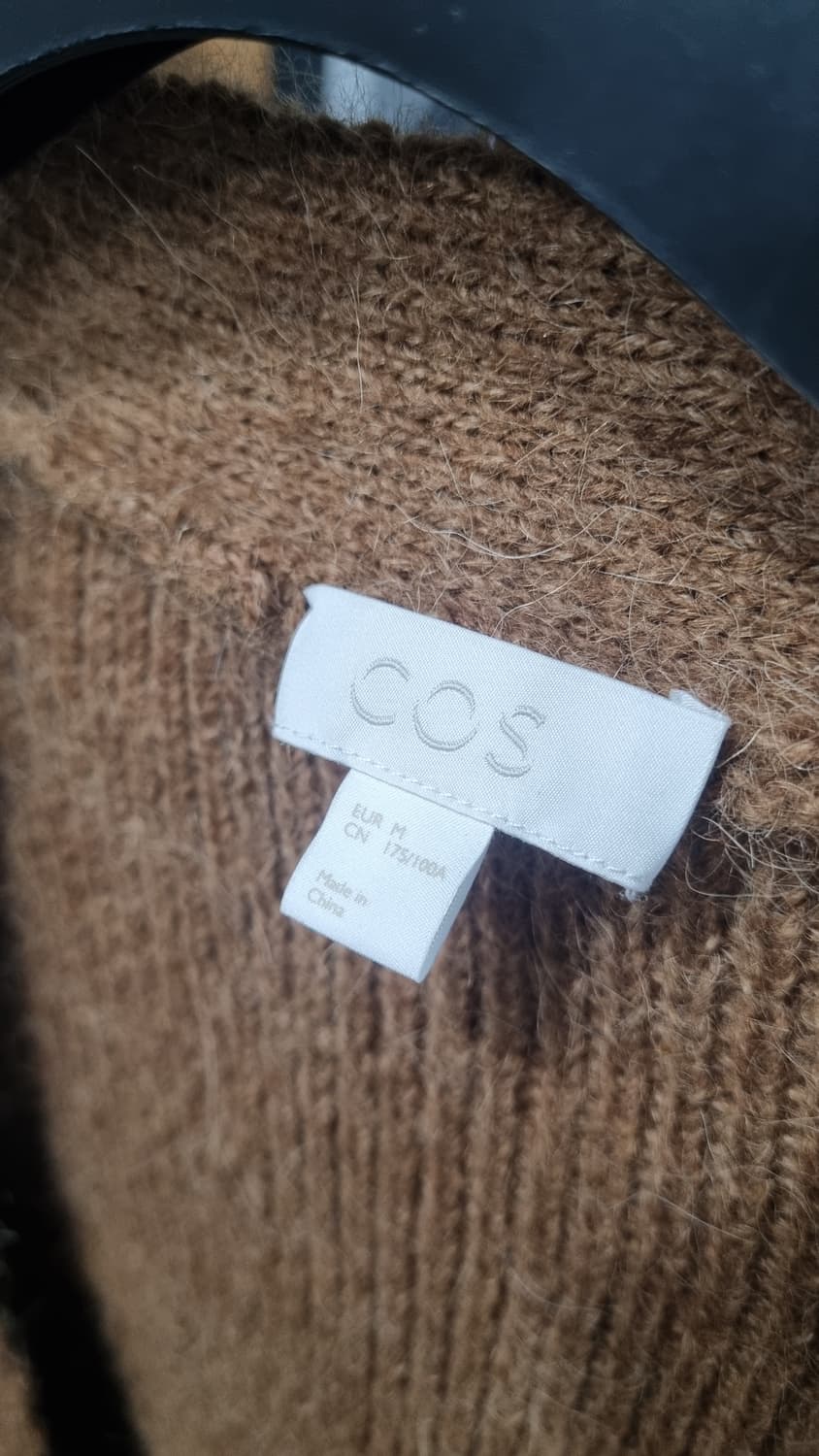 코스) 알파카 울혼방 드랍숄더 m(국내100~105) 거의새거 상품이미지2