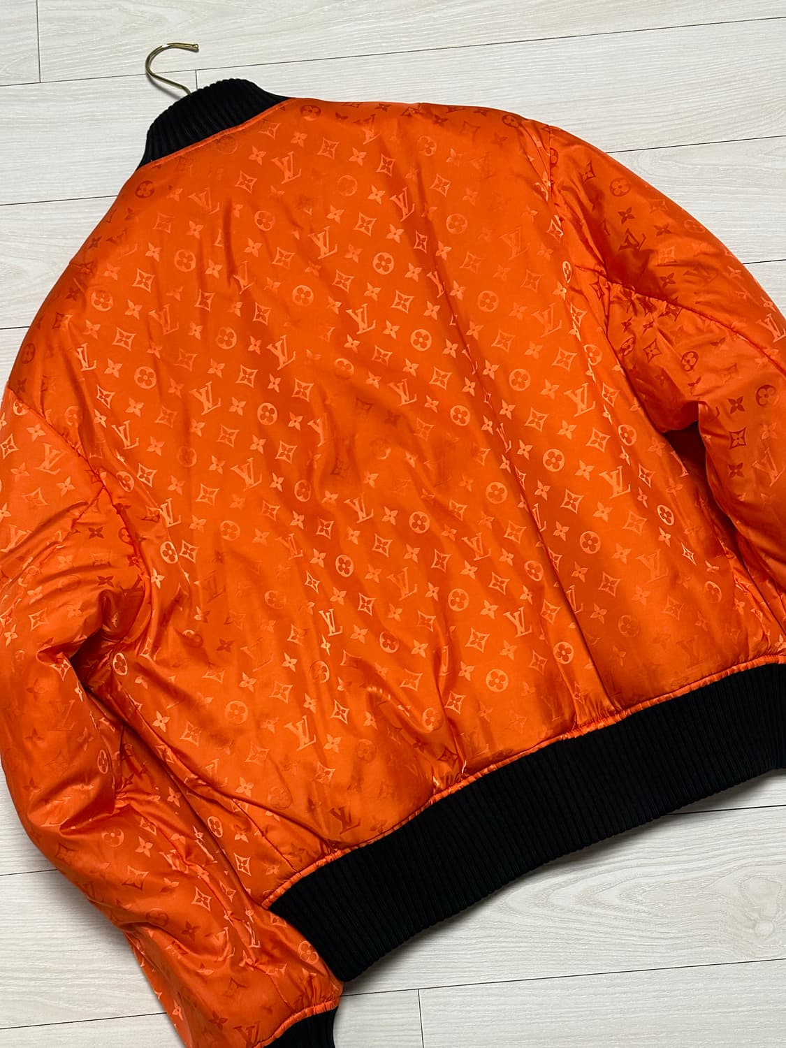 루이비통 리버시블 모노그램 패딩 50(100-105) 상품이미지4