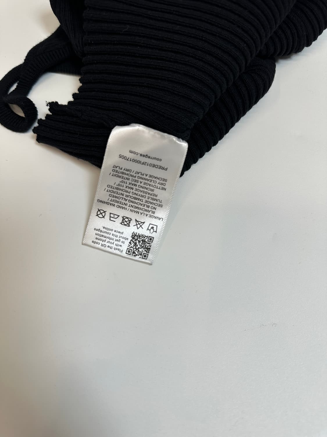 꾸레쥬 리에디션 나시 립 블랙 니트 S 상품이미지5