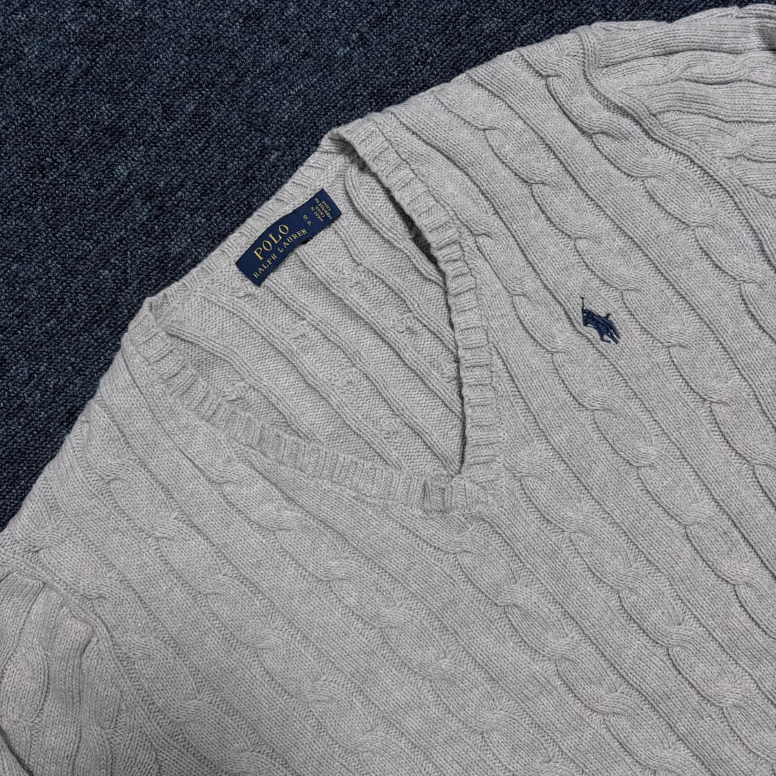 폴로 랄프로렌 브이넥 꽈배기 니트 상품이미지3