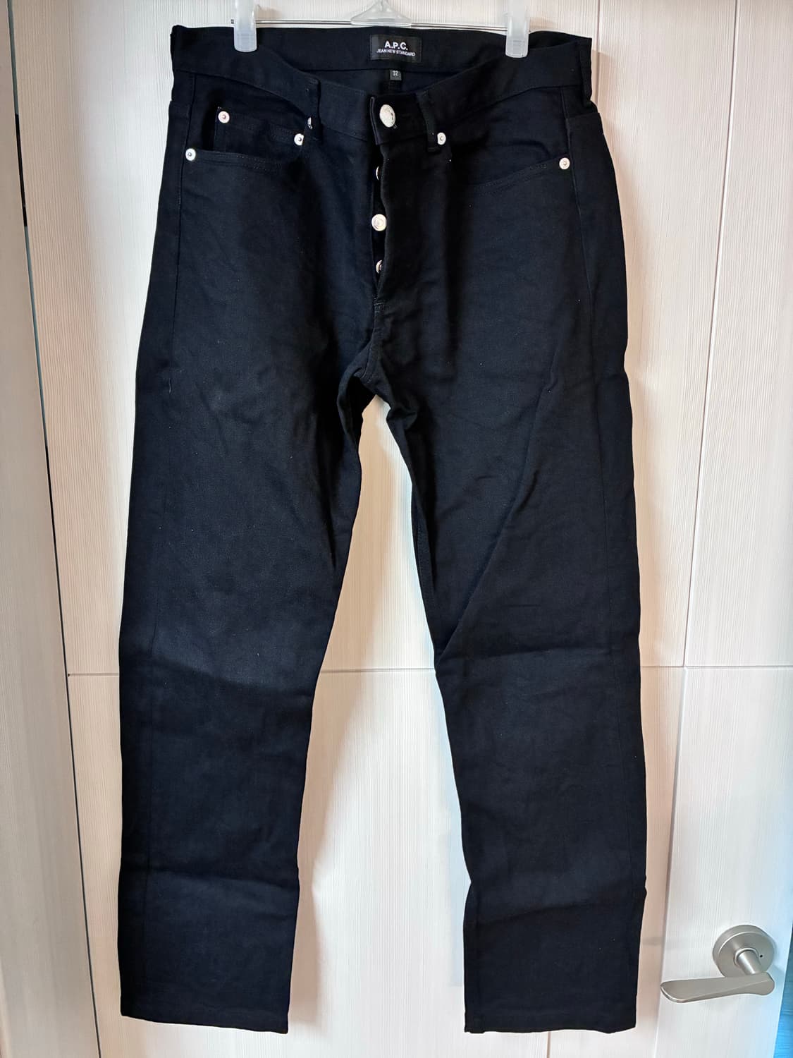 아페쎄 뉴스탠다드 진 블랙 데님 팬츠 상품이미지5