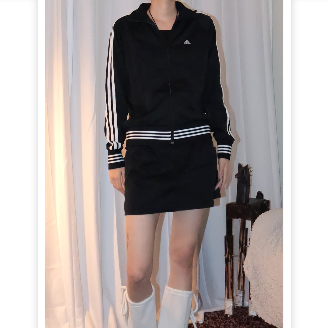 Adidas Black and White Short 상품이미지4