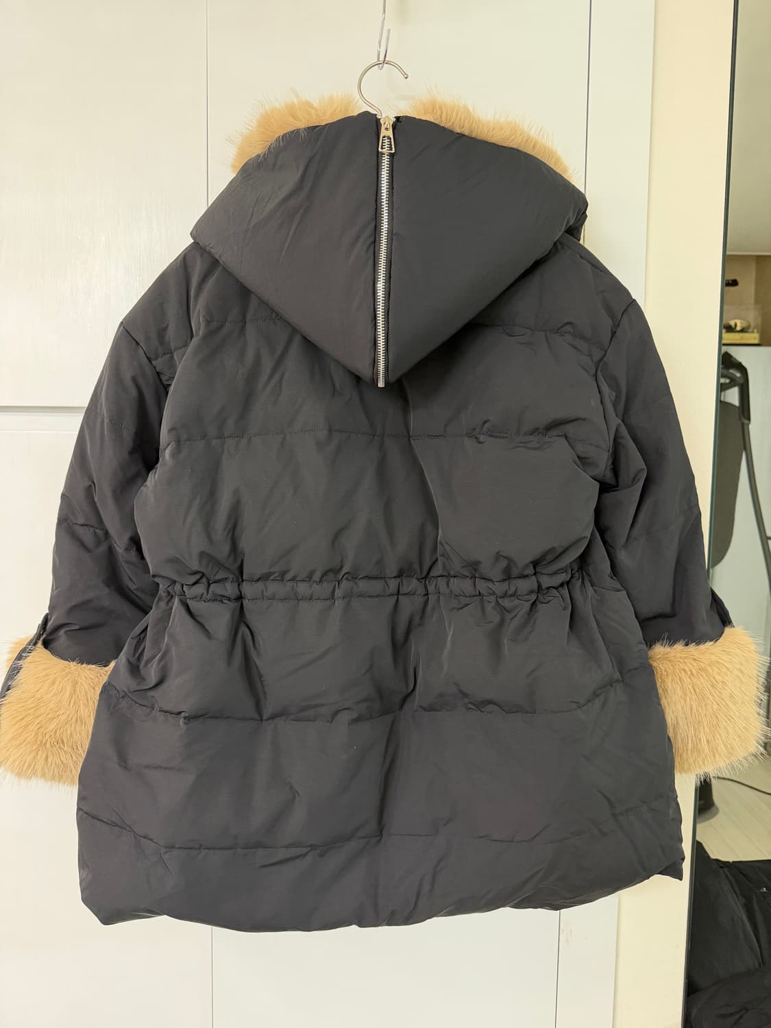 새상품 트리밍 패딩 점퍼 상품이미지5