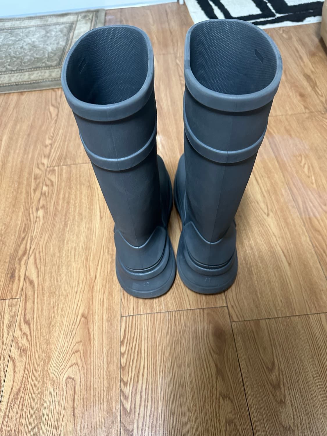 발렌시아가 크록스 43 상품이미지3