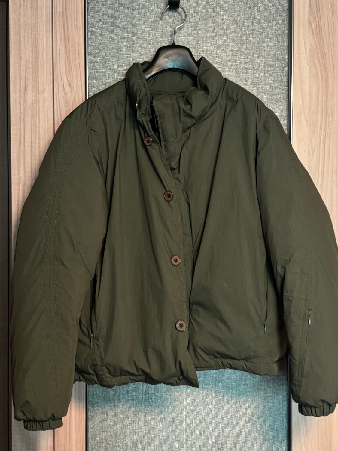 누마레EE 패딩 카키 xs 상품이미지4