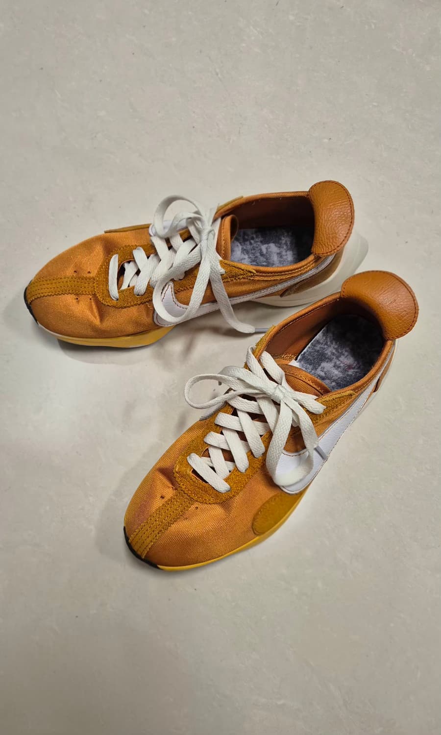 착샷) 나이키 문레이서 모나크 상품이미지2