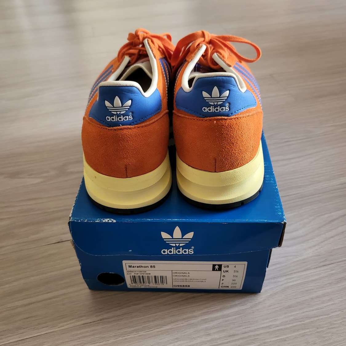아디다스 빈티지 마라톤85(225)새상품 상품이미지6