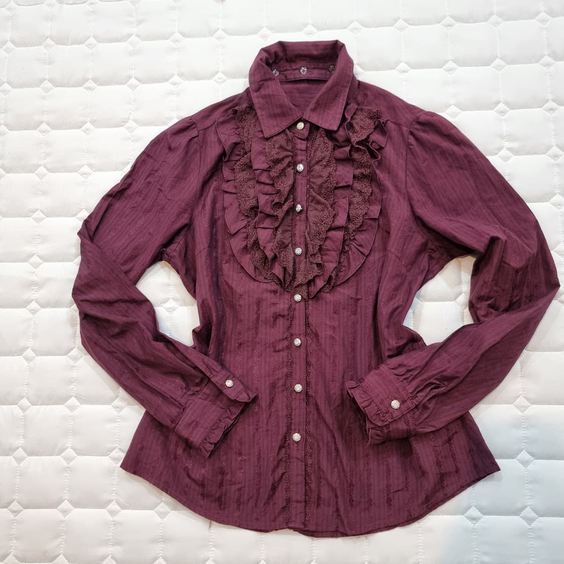 악세즈팜므 카라 프릴 블라우스 상품이미지1