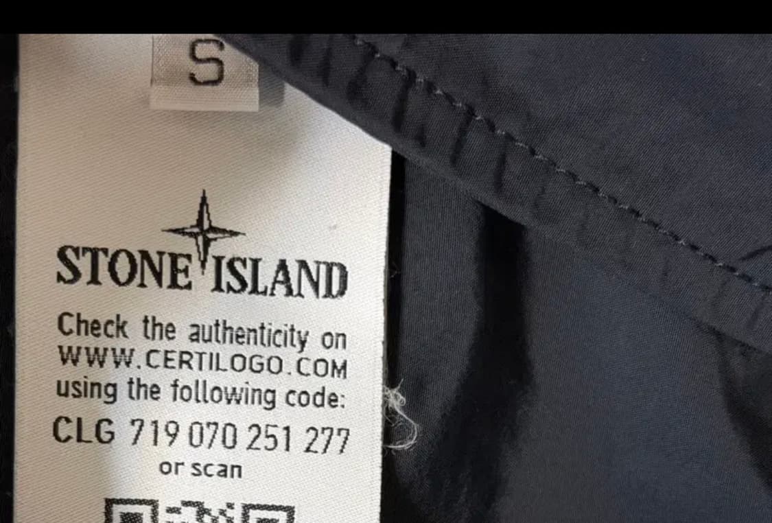 스톤아일랜드 마이크로랩스 자켓 네이비 S 상품이미지3