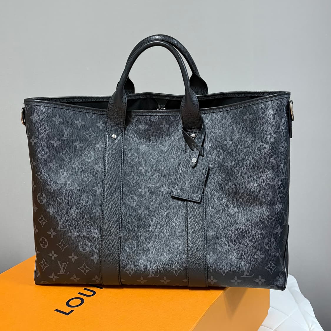 루이비통 위켄드 토트백 상품이미지4