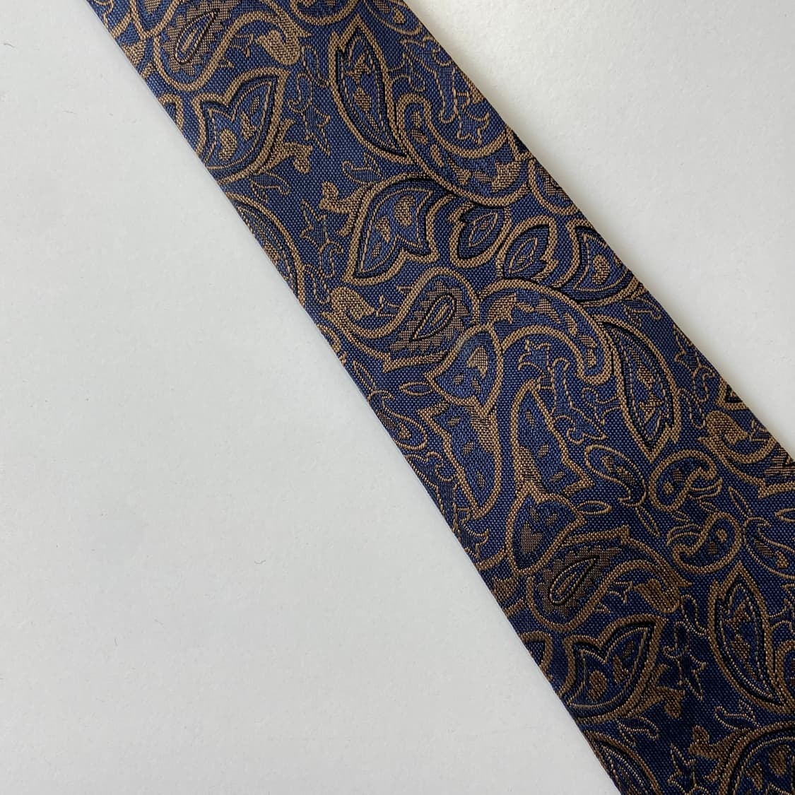 웅가로 페이즐리 (UNGARO)명품 정품 넥타이 8.3cm 상품이미지10