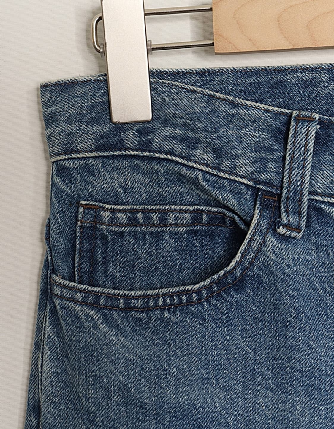 UNIQLO x JW ANDERSON Denim Pant (26) 상품이미지3