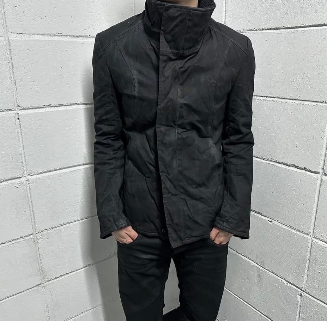 Attachment blurred black heavy work 상품이미지1