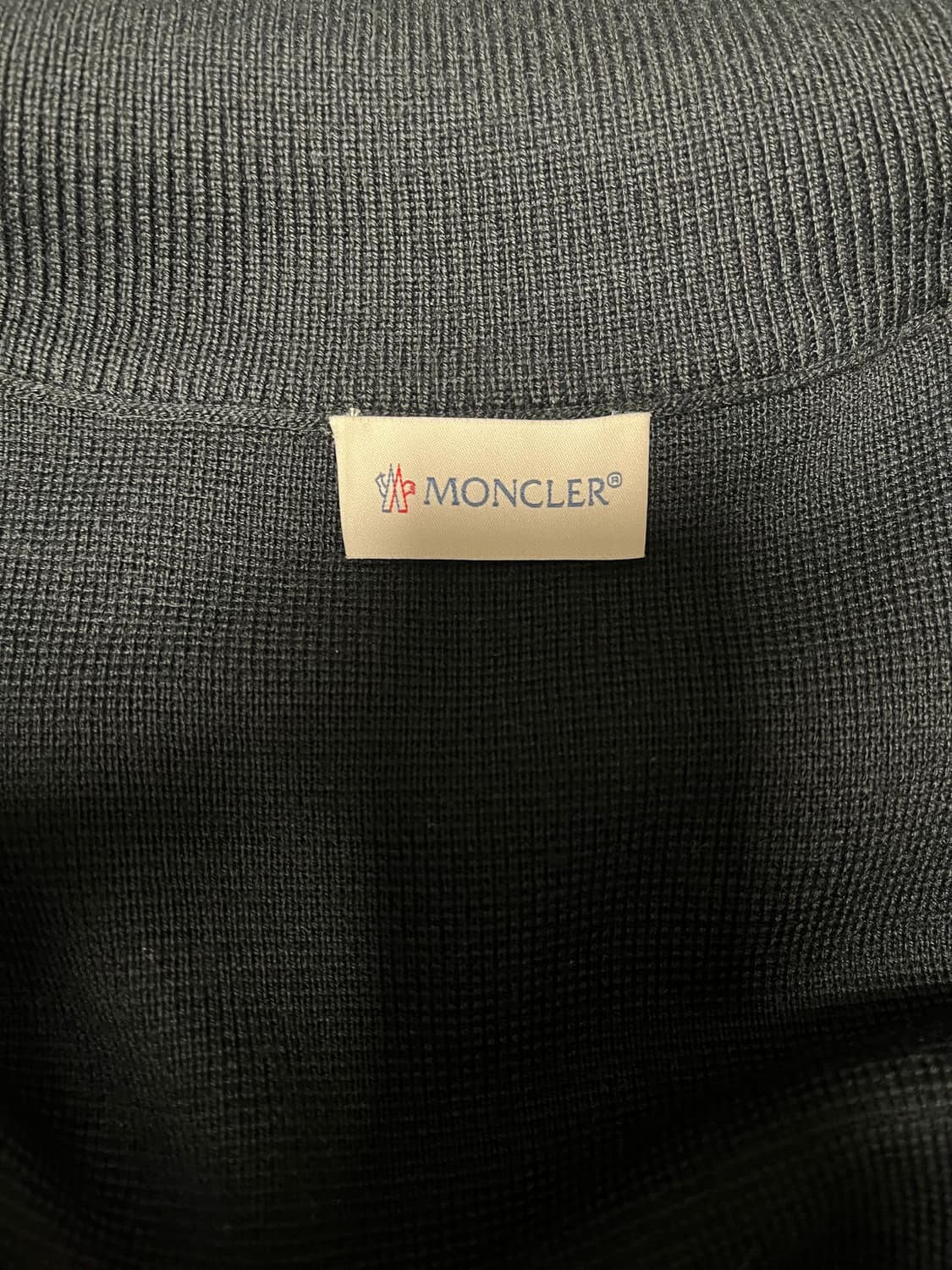 24fw/몽클레어 김현우 니트패딩 상품이미지2