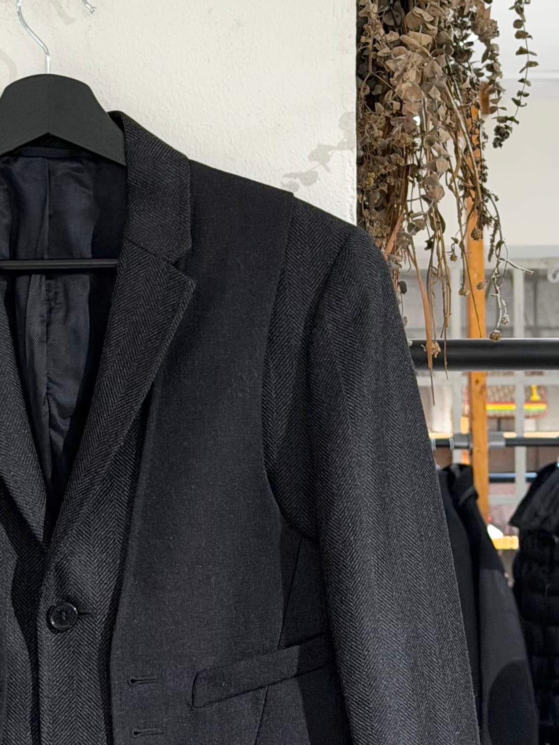 닐바렛 차콜 울 혼방 베스트 레이어드 블레이저 자켓 상품이미지3