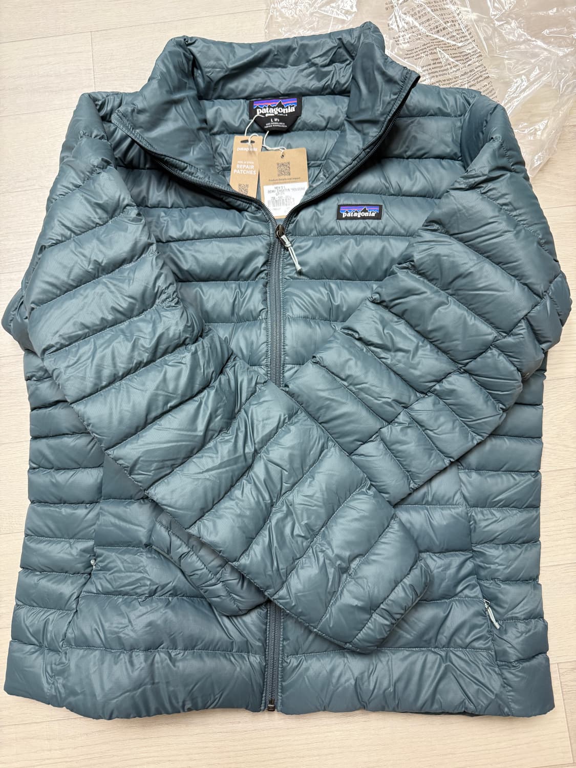 파타고니아 다운스웨터, 누보 그린, 라지 사이즈, 새제품 상품이미지3