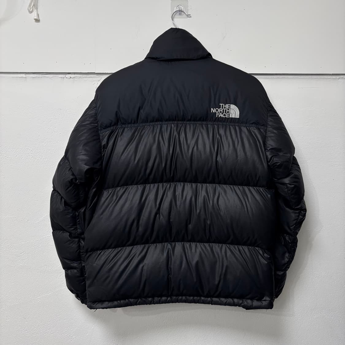 노스페이스 블랙 700 눕시 패딩 상품이미지3