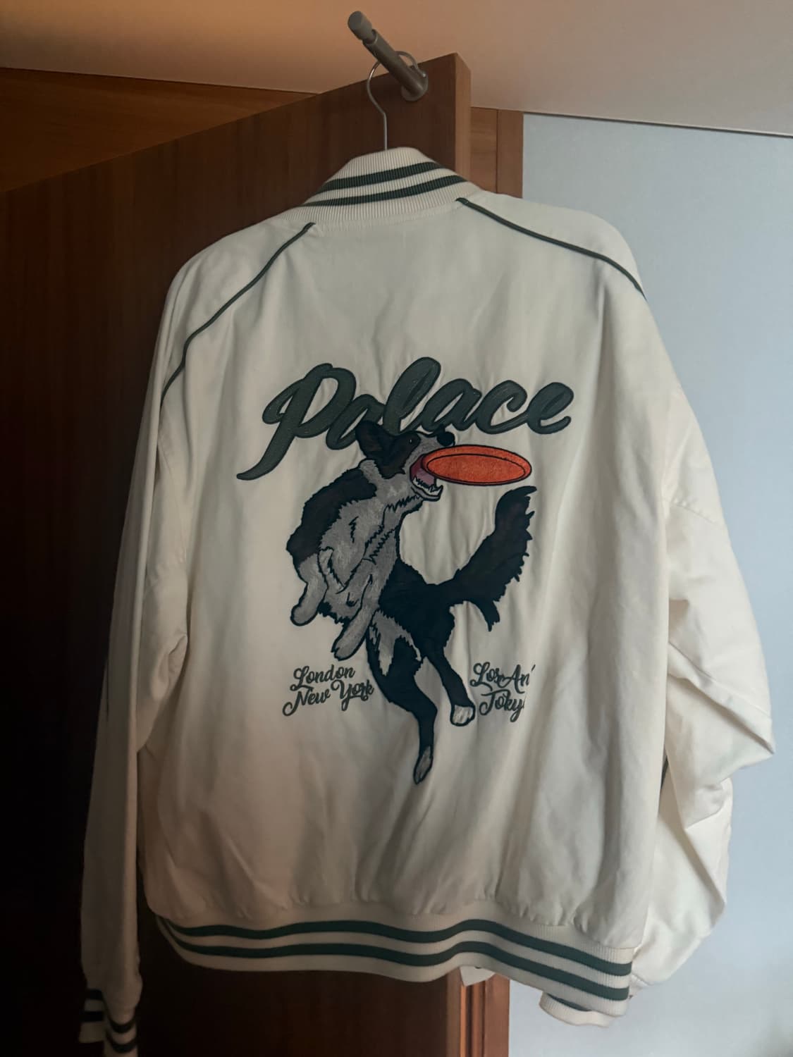 팔라스 화이트 자켓 상품이미지4