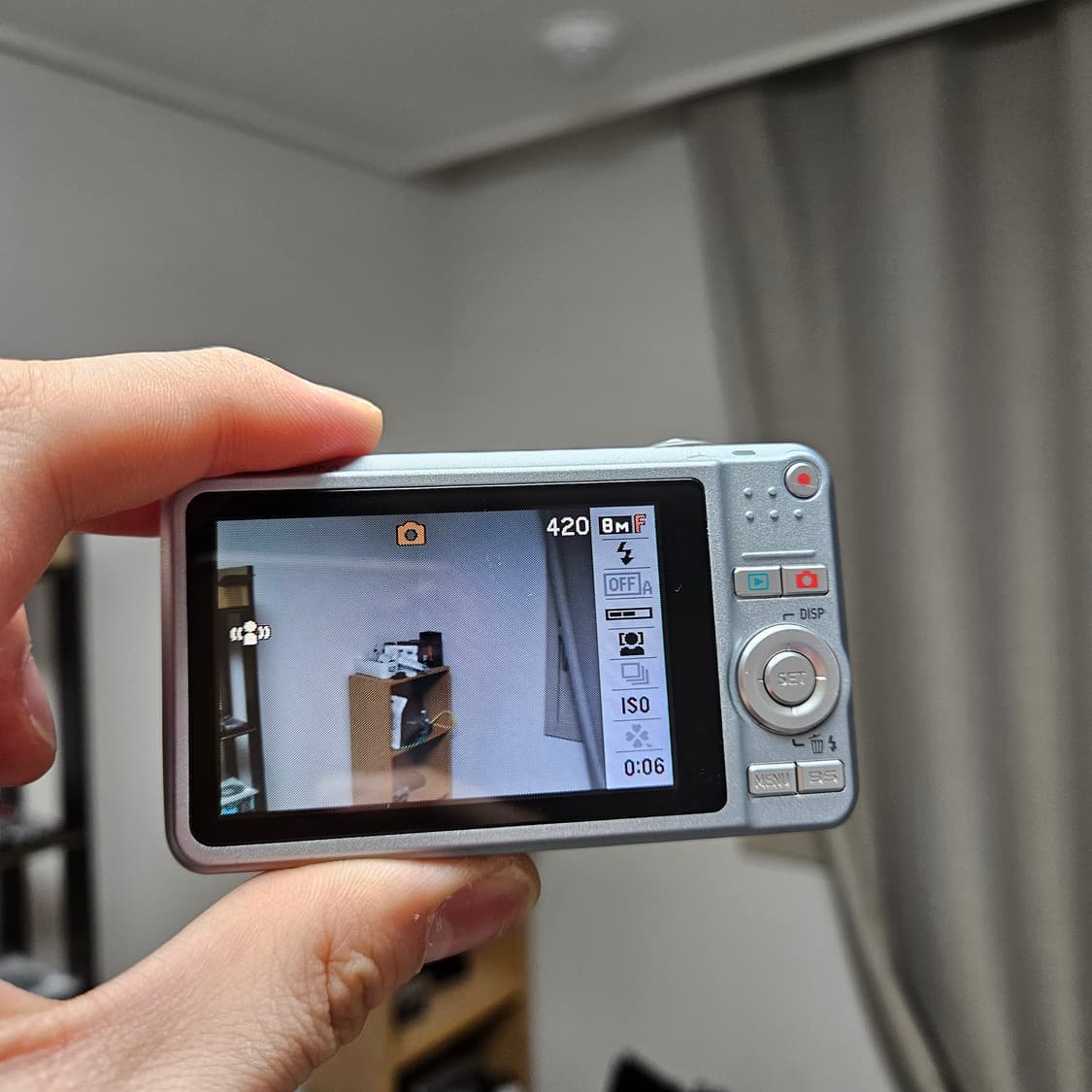 (카리나, 토모토모 디카) 카시오 엑슬림 EX-Z80 실버 상품이미지2